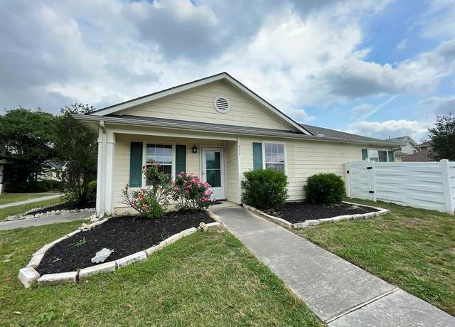 Property at 951 Verde Trails Dr, Houston, TX 77073, 3 beds, 2 baths