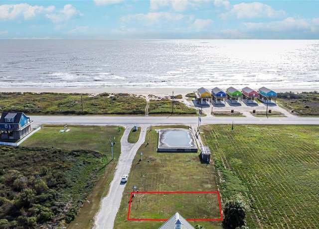 Property at 1011 Brighton Jones Blvd, Gilchrist, TX 77617