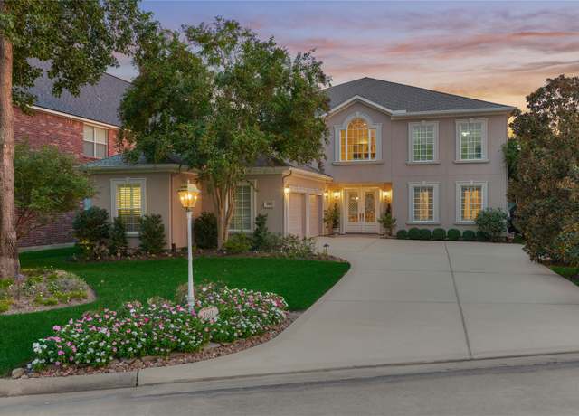 Property at 160 Westlake Pt, Montgomery, TX 77356, 4 beds, 4.5 baths