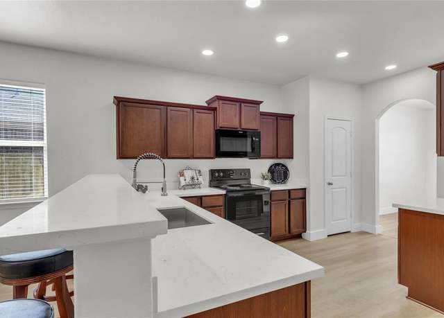 Property at 1211 Diamond Drape Dr, Rosharon, TX 77583, 3 beds, 2 baths