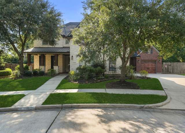Property at 14107 Hunters Lake Way Ct, Houston, TX 77044, 5 beds, 3.5 baths