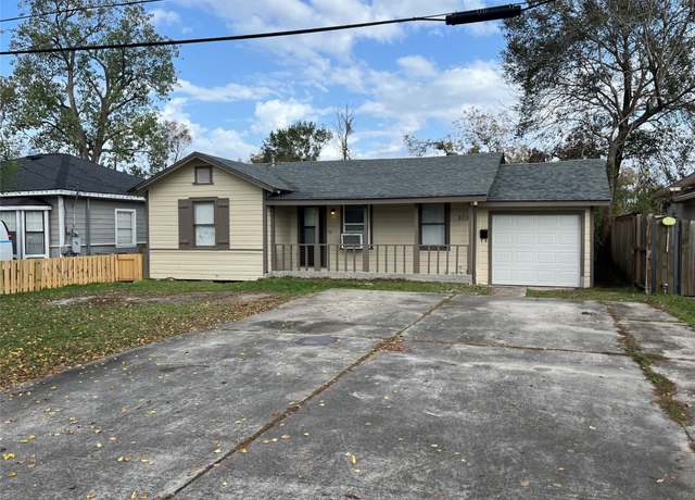 Property at 505 Sikes St, Houston, TX 77018, 3 beds, 2 baths