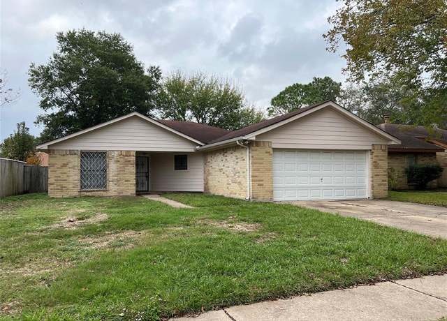 Property at 2626 Dawn Star Dr, Missouri City, TX 77489, 3 beds, 2 baths