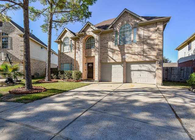 Property at 12418 Ashford Valley Dr Dr, Sugar Land, TX 77478, 4 beds, 2.5 baths