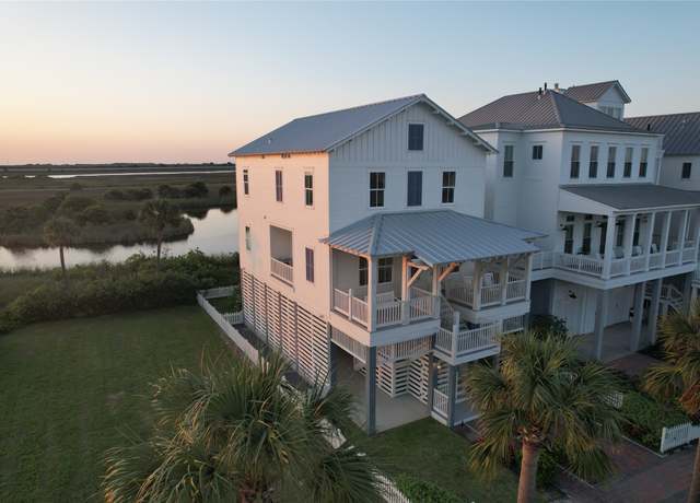 Property at 1510 Beachtown Dr, Galveston, TX 77550, 4 beds, 3 baths