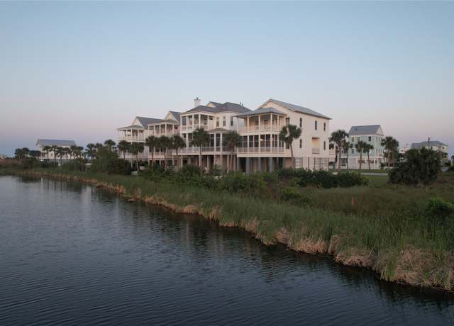 Property at 1510 Beachtown Dr, Galveston, TX 77550, 4 beds, 3 baths