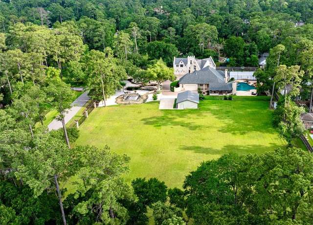 Property at 728 Crestbend Dr, Houston, TX 77042, 4 beds, 4.5 baths