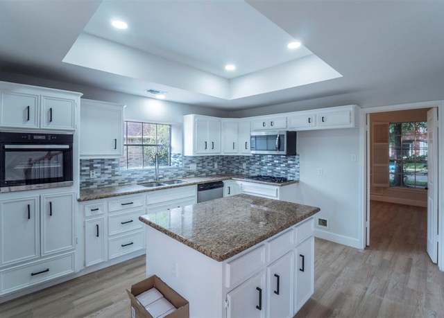 Property at 2206 Country Mile Ln, Richmond, TX 77406, 4 beds, 2.5 baths