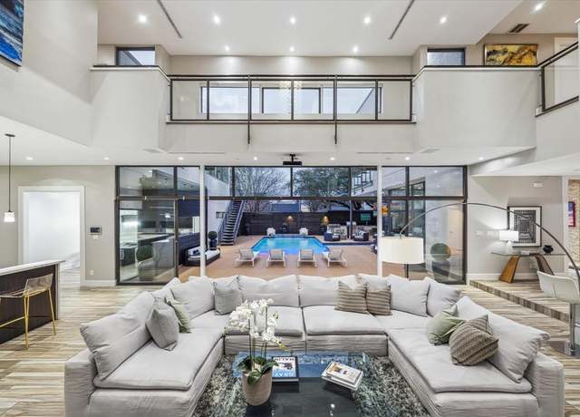 Property at 4002 Chatham Ln, Houston, TX 77027, 5 beds, 5 baths