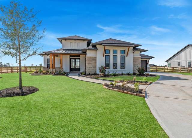 Property at 2013 Whispering Oaks Ln, Waller, TX 77484, 4 beds, 3 baths