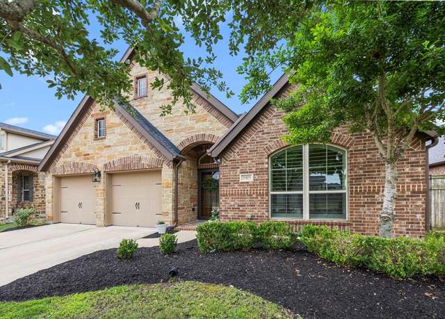 Property at 29119 Marina Point Lane Ln, Fulshear, TX 77441, 3 beds, 3 baths