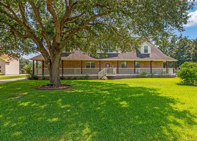 Property at 3811 Westerdale Dr, Fulshear, TX 77441, 4 beds, 3.5 baths