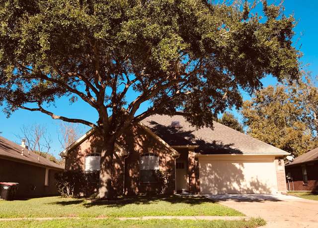 Property at 6611 Grant Dr, Richmond, TX 77469, 4 beds, 2 baths
