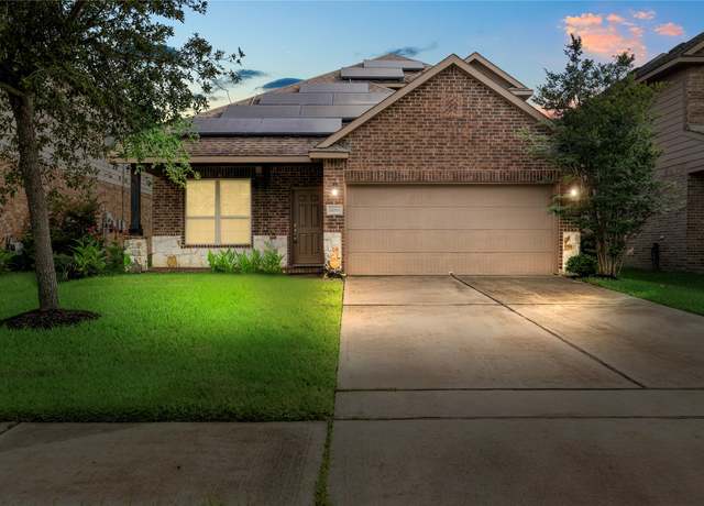 Property at 13211 Davenport Hills Ln, Humble, TX 77346, 4 beds, 3 baths