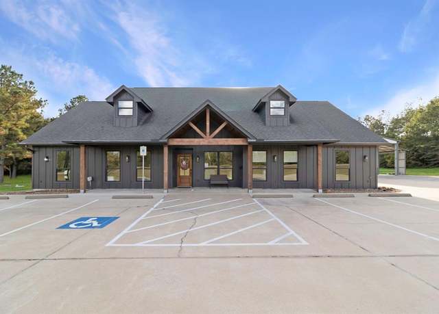 Property at 7899 US Highway 190 W, Livingston, TX 77351, 9 beds, 1.5 baths