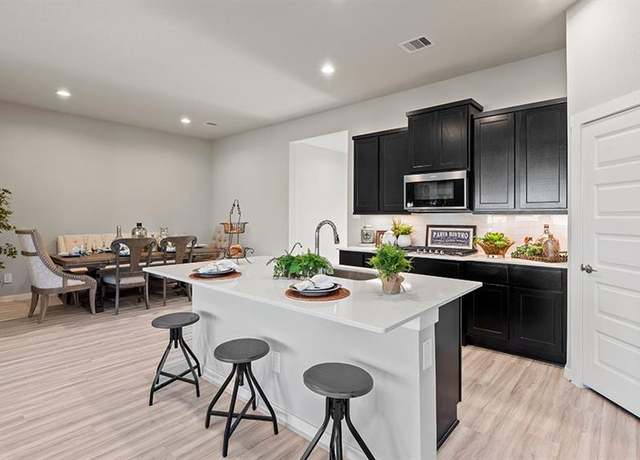 Property at 3425 Daily Harvest, Pearland, TX 77584, 4 beds, 3 baths