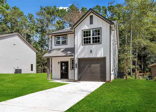 Property at 15786 Hickory, Montgomery, TX 77356, 3 beds, 2.5 baths