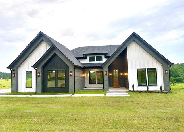Property at 1000 Denson Allen Rd, Coldspring, TX 77331, 4 beds, 3.5 baths