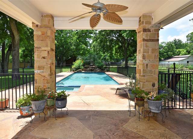 Property at 3919 Aspenwood Dr, Richmond, TX 77406, 4 beds, 4.5 baths