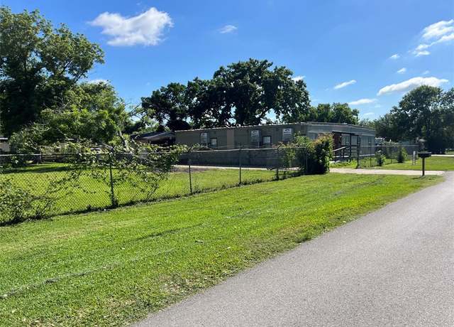 Property at 815 Corvette Ln, Houston, TX 77060
