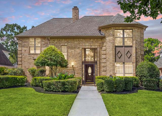 Property at 3018 Orchard Gate St, Sugar Land, TX 77479, 4 beds, 2.5 baths