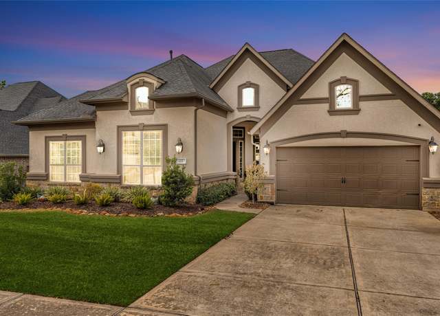 Property at 222 Reynosa Ct, Pinehurst, TX 77362, 4 beds, 3 baths