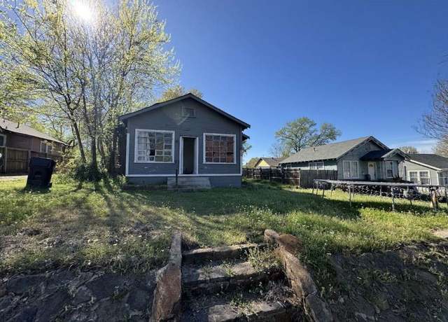 Property at 107 Electra St, Longview, TX 75602, 3 beds, 1.5 baths