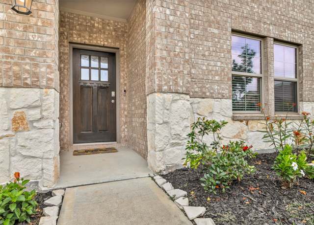 Property at 3923 Park Ridge Ct, Missouri City, TX 77459, 5 beds, 3 baths