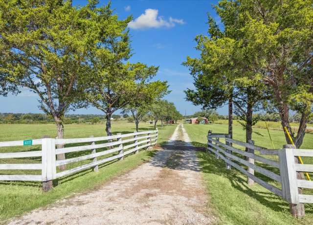 Property at 4277 Mustang Rd, Brenham, TX 77833