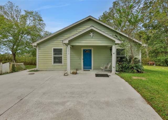 Property at 1253 Fm 2830 Rd S, Liberty, TX 77575, 2 beds, 1 bath