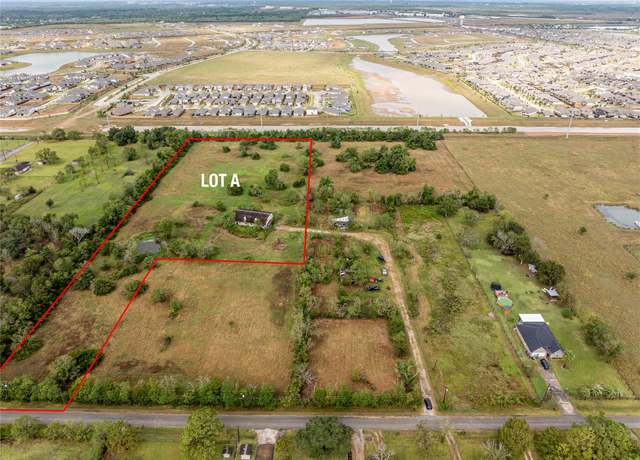 Property at 11016 4th 1/2 St, Santa Fe, TX 77510