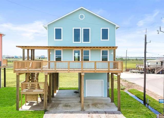 Property at 234 Bay Ave, Surfside Beach, TX 77541, 3 beds, 2.5 baths