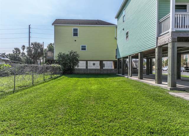 Property at 3725 Church St, Galveston, TX 77550