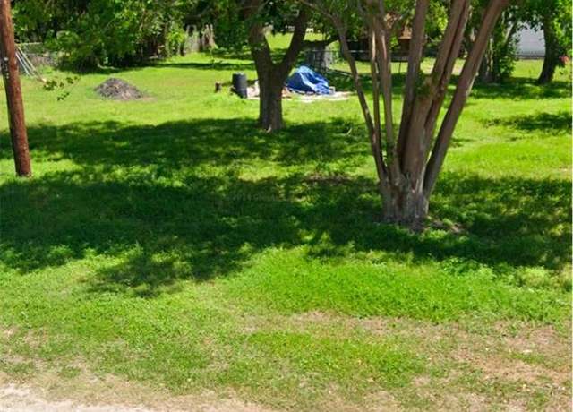 Property at 0 Rampart St, Columbus, TX 78934