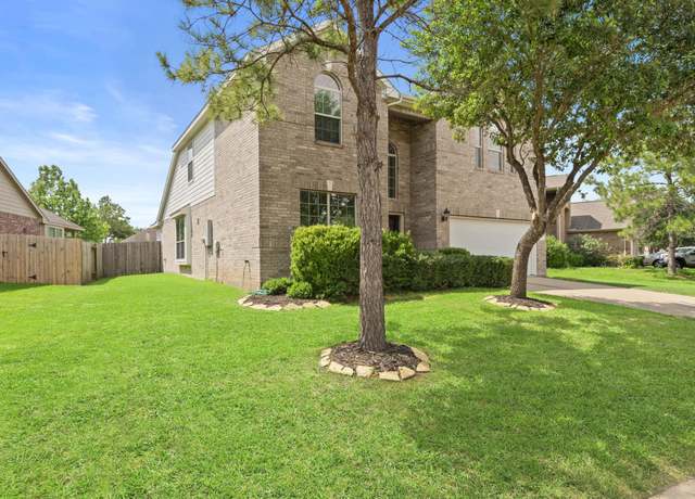 Property at 19702 Amber Village Ln, Richmond, TX 77407, 4 beds, 2.5 baths