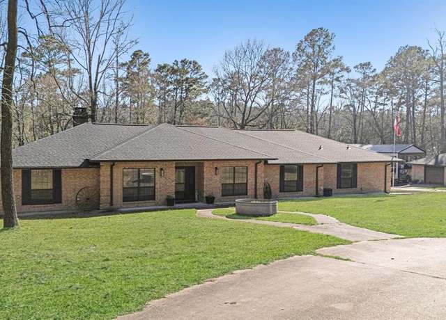 Property at 233 Pebble Crk, Livingston, TX 77351, 4 beds, 3 baths