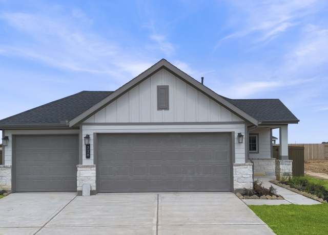 Property at 328 Gambels Quail Rd, Waller, TX 77484, 3 beds, 2 baths
