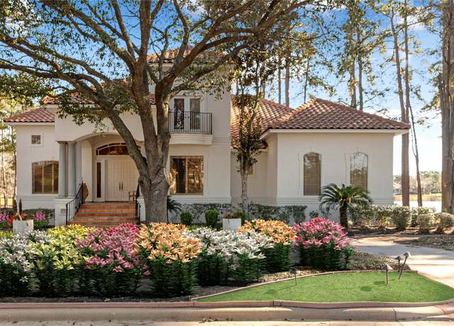 Property at 26 W Shore Dr, Montgomery, TX 77356, 3 beds, 4.5 baths