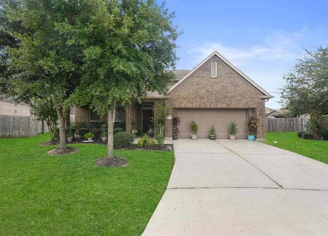 Property at 24519 Caroline Creek Ct, Spring, TX 77373, 5 beds, 3.5 baths