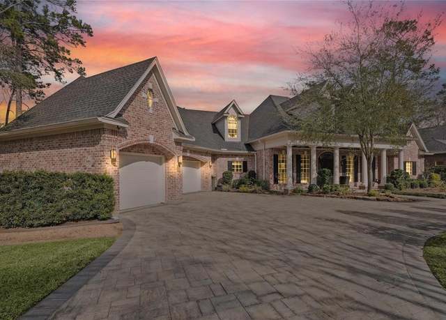 Property at 82 N Windsail Pl, The Woodlands, TX 77381, 4 beds, 4.5 baths