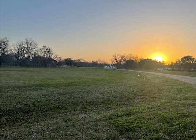 Property at 16635 Pecan Fall Ct, Rosharon, TX 77583