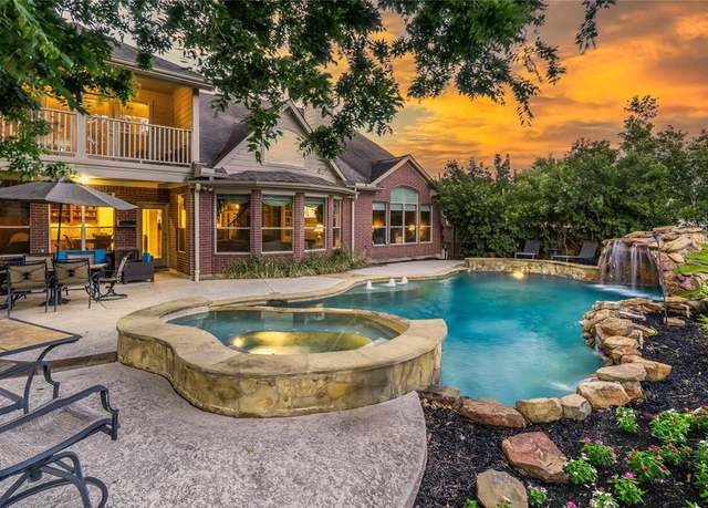 Property at 7914 Chianti Ct, Sugar Land, TX 77479, 4 beds, 3.5 baths