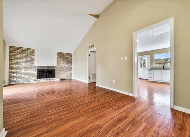 Property at 6401 Deihl Rd #901, Houston, TX 77092, 1 bed, 1 bath