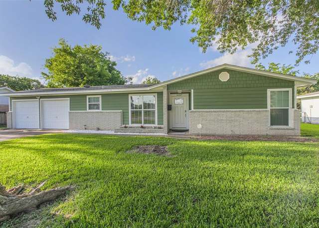 Property at 10327 Collingswood Rd, La Porte, TX 77571, 4 beds, 2 baths