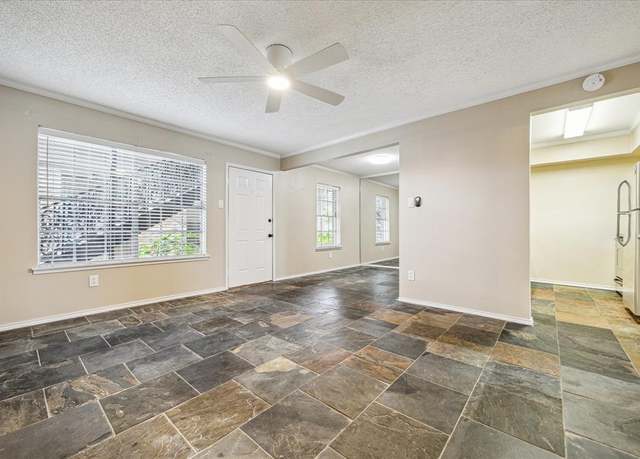 Property at 3131 Southwest Fwy Unit C32, Houston, TX 77098, 1 bed, 1 bath