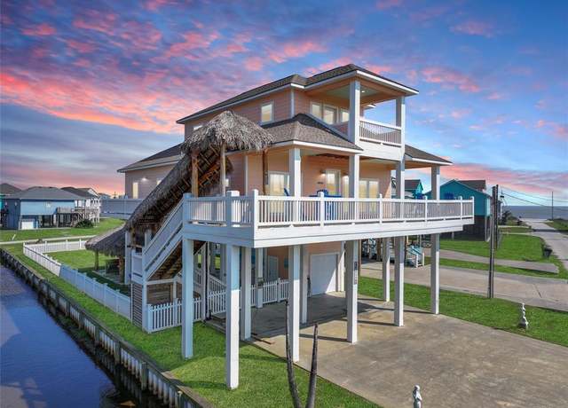 Property at 914 Driftwood Dr, Crystal Beach, TX 77650, 4 beds, 3 baths
