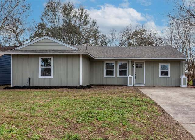 Property at 4902 Cosby St, Houston, TX 77021, 4 beds, 2 baths