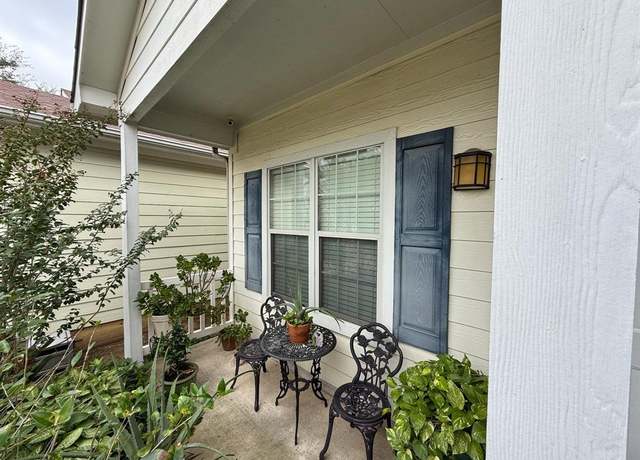 Property at 10215 Berrypatch Ln, Tomball, TX 77375, 3 beds, 2 baths