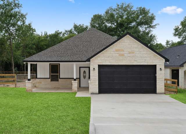 Property at 24696 Wicklow Rd, Hempstead, TX 77445, 3 beds, 2.5 baths