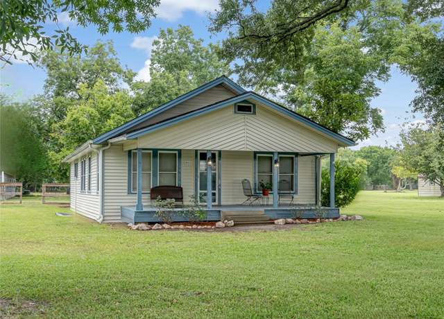 Property at 4022 Crosby Cedar Bayou Rd, Baytown, TX 77521, 3 beds, 2 baths